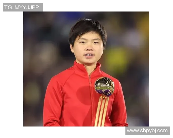 女生理发灵感来自足球明星的时尚发型推荐与搭配技巧